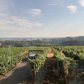 Furioso Vineyards - Wine Tasting Room Near Me - Dundee, Oregon