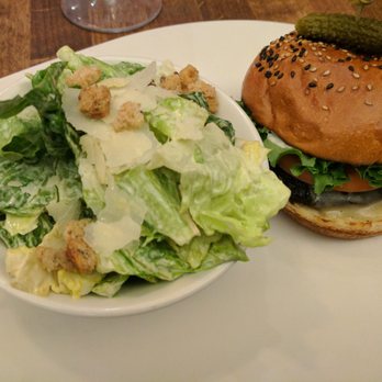 Moxies Fairview Mall Restaurant - Canadian (New) Near Me - North York, Ontario Moxies Fairview Mall Restaurant - Canadian (New) Near Me - North York, Ontario