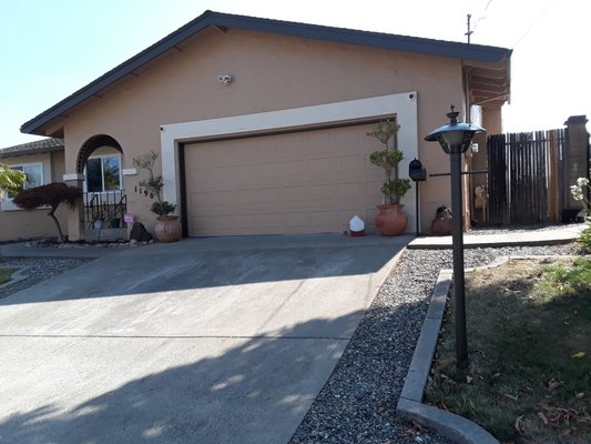 Exterior Painting - Let us paint the exterior of your house or business! Call us today! Exterior Painting - Let us paint the exterior of your house or business! Call us today!