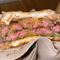 Bareburger - Rare almost raw "medium" burger