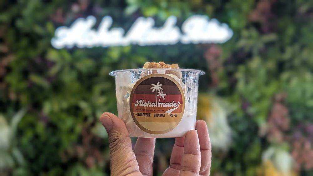 Alohamade Bites Logo
