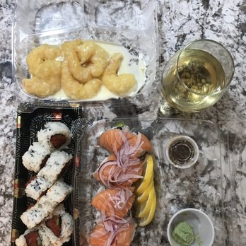 Sushi Street - Rock shrimp, spicy tuna roll, Alaskan roll - Sushi Bars Near Me - Keller, Texas Sushi Street - Rock shrimp, spicy tuna roll, Alaskan roll - Sushi Bars Near Me - Keller, Texas