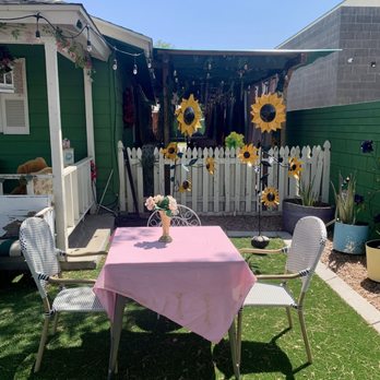 The Pink Door Tea House - Front lawn seating - Tea Rooms Near Me - Glendale, Arizona
