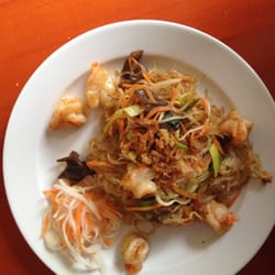 ThanhTam Asia Food - 39: nudle s krevetami. Not bad.