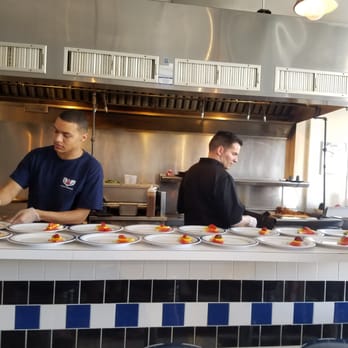 Belle's - Prep - Cafes Near Me - Newport, Rhode Island