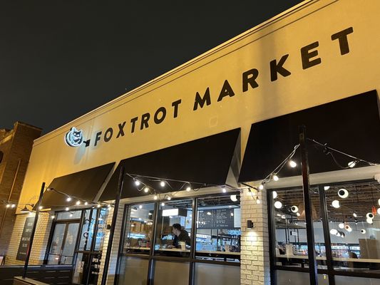Foxtrot Market by null