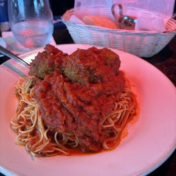 Rossellinis - Cappellini Al Pomodoro Pasta - Italian Near Me - Daytona Beach, Florida