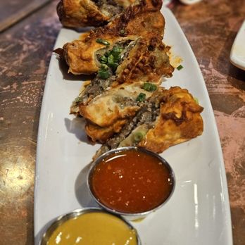 Finney's Crafthouse - Camarillo - Cheesesteak egg rolls - New American Near Me - Camarillo, California Finney's Crafthouse - Camarillo - Cheesesteak egg rolls - New American Near Me - Camarillo, California
