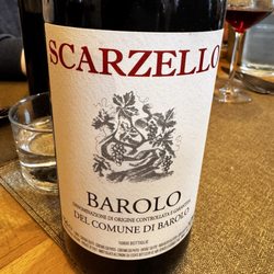 Locanda del Mulino - The Barolo paired with the cheeses