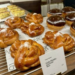 coconut special bun