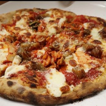 Erica Wood Fire Bistro & Raw Bar - Pizza Near Me - Pendleton, South Carolina