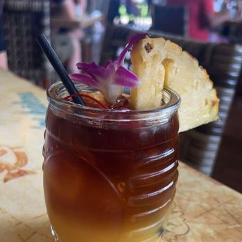 Castaway Cafe - Mai Thai... top notch - American Near Me - Lahaina, Hawaii