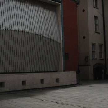 Meeting House Square - Landmarks & Historical Buildings Near Me - Dublin, D