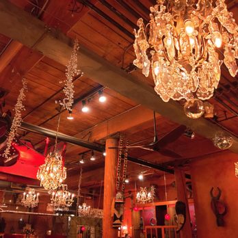 CAV Restaurant - Dining roomdecor - New American Near Me - Providence, Rhode Island