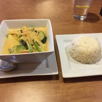 Thai Spoon Restaurant - Red Curry from the "Thai Spoon" Restaurant on Palm. - Thai Near Me - Highland, California Thai Spoon Restaurant - Red Curry from the "Thai Spoon" Restaurant on Palm. - Thai Near Me - Highland, California