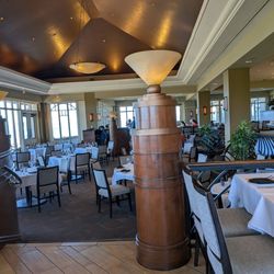 Roy's at Pebble Beach