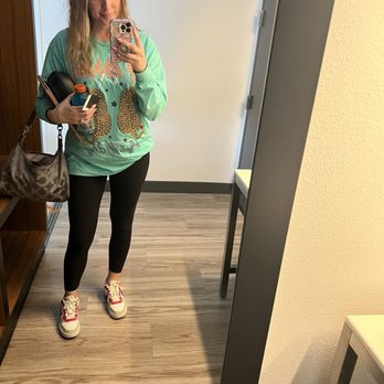 Aloft by Marriott Phoenix-Airport - Full length mirror and my 36th hour in these clothes cause they didn't even give us our luggage after canceled flight! - Hotels Near Me - Phoenix, Arizona