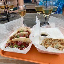Little Apple Cidery - Aloha taco truck was amazing!