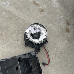 Auto Hugos Garageman Mobile - A/C System