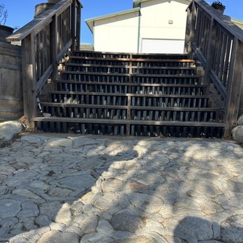 Agua Dulce Winery - Reusing old bottles in a clever way - Wineries Near Me - Agua Dulce, California