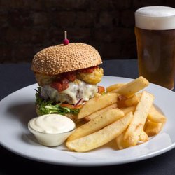 Horse & Trap Bar & Function Venue - Burger & Beer