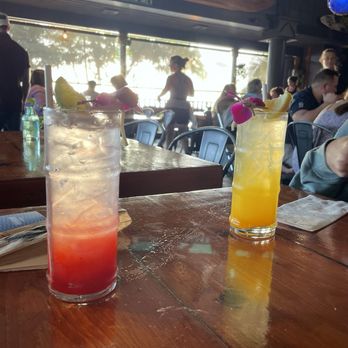 Lulu's Waikiki - Spritzers! - Burgers Near Me - Honolulu, Hawaii Lulu's Waikiki - Spritzers! - Burgers Near Me - Honolulu, Hawaii
