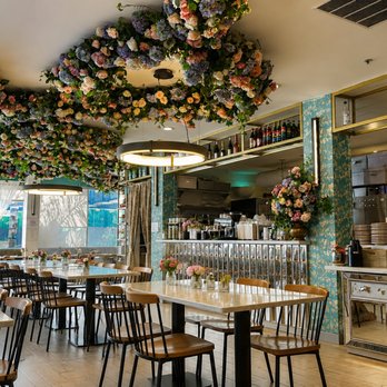 Son & Garden - Dinning area - Breakfast & Brunch Near Me - San Francisco, California Son & Garden - Dinning area - Breakfast & Brunch Near Me - San Francisco, California