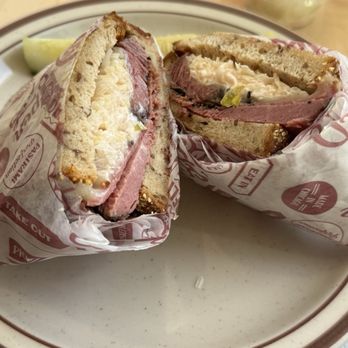 Schneider Deli - 1/4 lb Pastrami Reuben on Rye - Bagels Near Me - Chicago, Illinois Schneider Deli - 1/4 lb Pastrami Reuben on Rye - Bagels Near Me - Chicago, Illinois