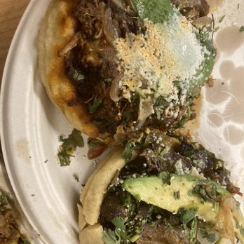 El Camion - Food Trucks Near Me - Seattle, Washington El Camion - Food Trucks Near Me - Seattle, Washington