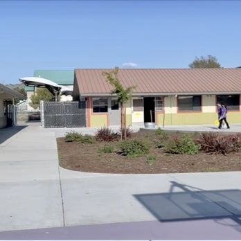 American Canyon Middle School - Classrooms - Elementary Schools Near Me - American Cyn, California