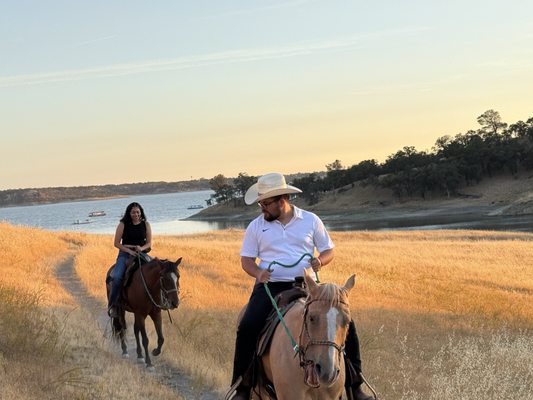 4 Horse Ranch by null