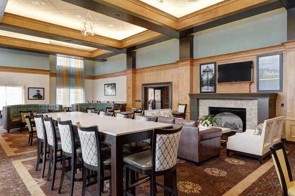 Holiday Inn Express & Suites Warwick-Providence (Airport) by null