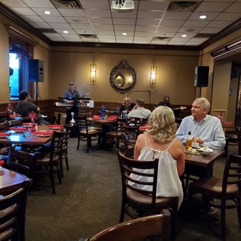 Cooper's Corner - American Near Me - Winfield, Illinois