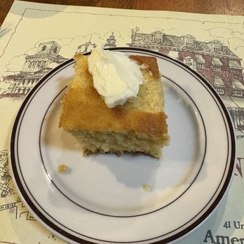 Union Oyster House - Cornbread to start - Seafood Near Me - Boston, Massachusetts Union Oyster House - Cornbread to start - Seafood Near Me - Boston, Massachusetts