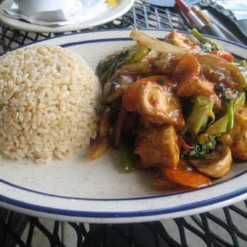 Noodle - Spicy basil brown rice w/ tofu - Noodles Near Me - College Park, Georgia