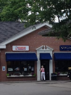 Newcomb Properties & Assocs