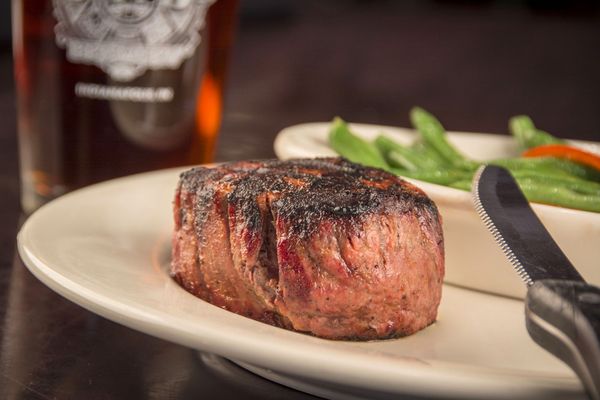 Charleston's Restaurant by null