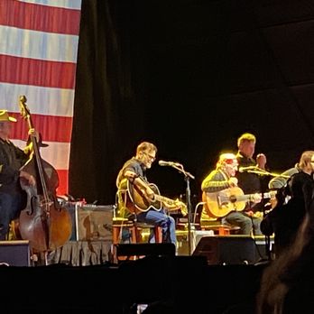 Toyota Amphitheatre - Willie Nelson and Family - Music Venues Near Me - Wheatland, California Toyota Amphitheatre - Willie Nelson and Family - Music Venues Near Me - Wheatland, California