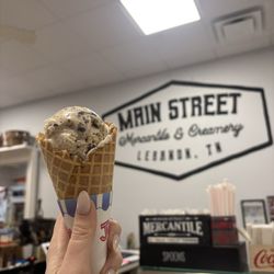 Main Street Mercantile & Creamery - Waffle cone of cookie two step (Oreo and cookie dough)