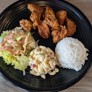 Urban Teri Kitchen - Korean fried chicken plate - Asian Fusion Near Me - Vista, California