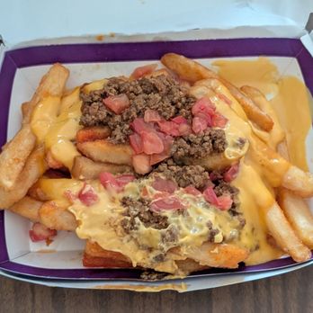 Taco Bell - Fries supreme - Fast Food Near Me - Woodbridge, Ontario