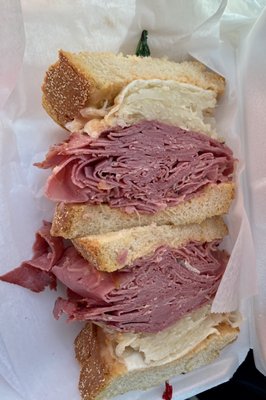 Schwartz's Delicatessen by null