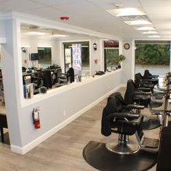 Monti's Barbershop