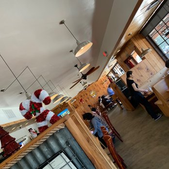 Cambria Mimosas - Big booths inside - American Near Me - Cambria, California
