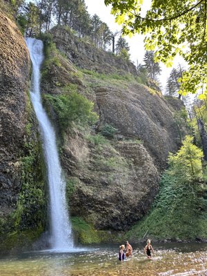 Horsetail Falls by null