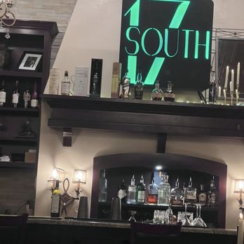 17 South - Bar - Italian Near Me - Temple, Texas 17 South - Bar - Italian Near Me - Temple, Texas