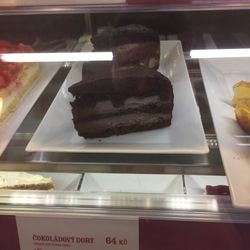 Costa Coffee - Zmrzly dort... asi nejaka novinka :D