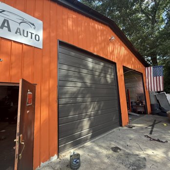 Vann Brooke Door Pros - Garage Door Services Near Me - Easley, South Carolina Vann Brooke Door Pros - Garage Door Services Near Me - Easley, South Carolina