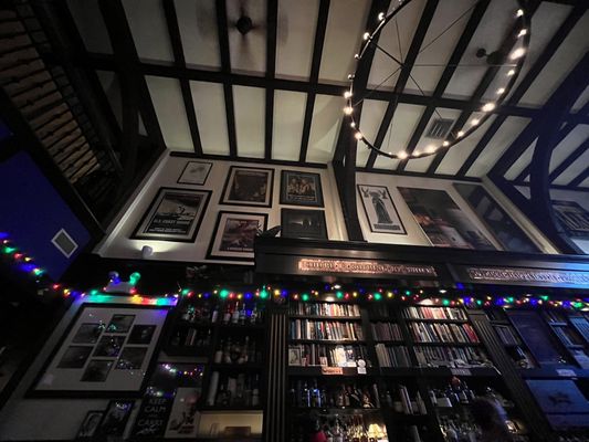 The Red Lion Pub by null