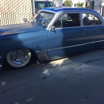 George's 50's Diner - Diners Near Me - Long Beach, California